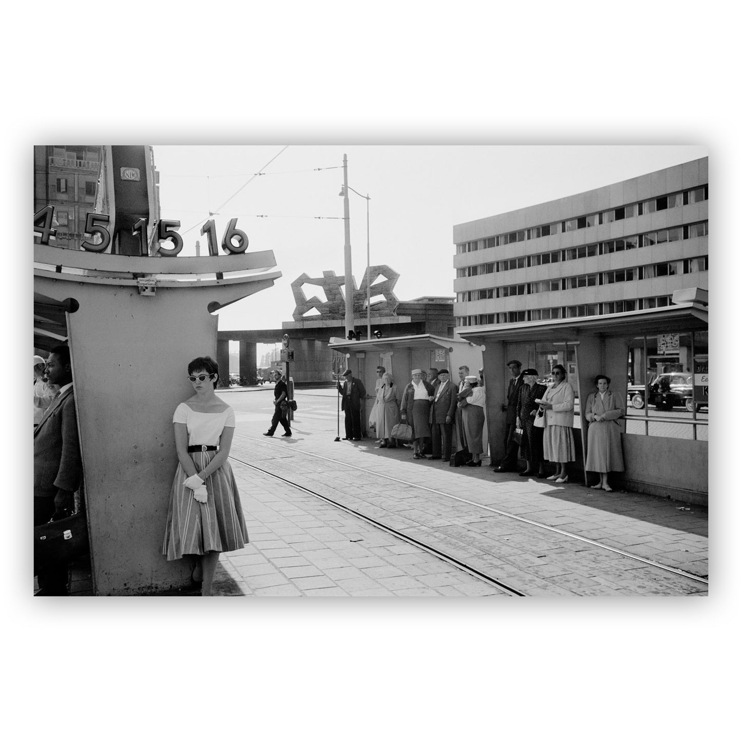 Tramhalte, Aart Klein