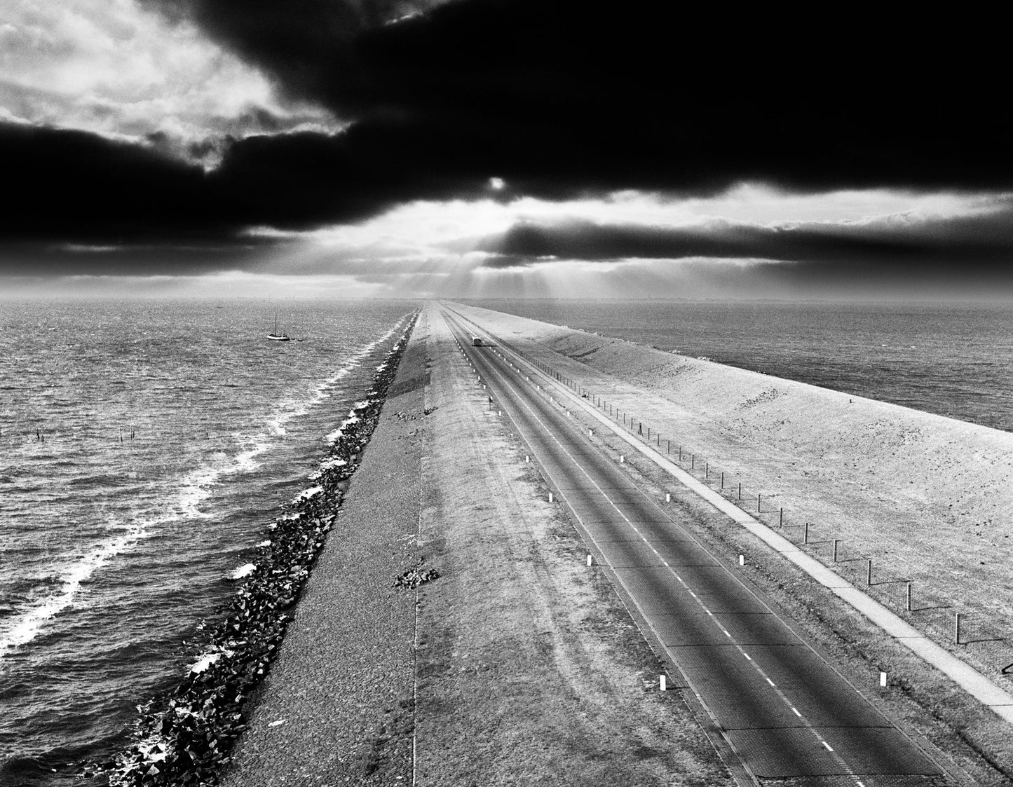 Afsluitdijk, Cas Oorthuys