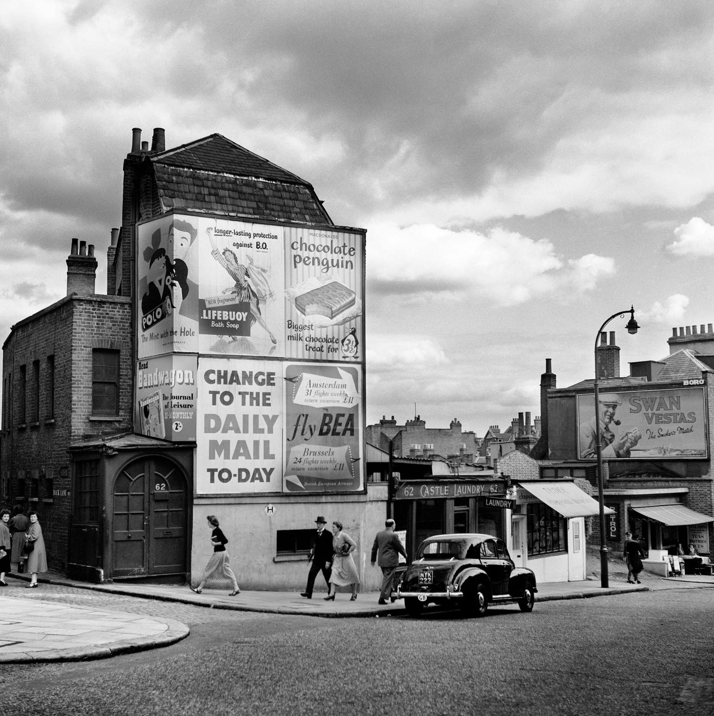 Daily Mail, Cas Oorthuys