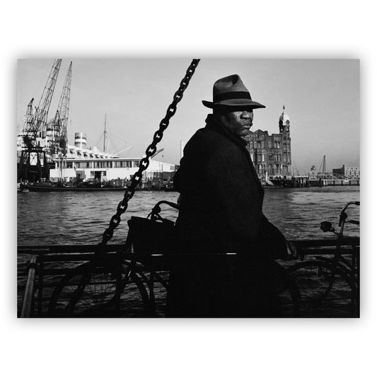 Op de veerboot, Cas Oorthuys