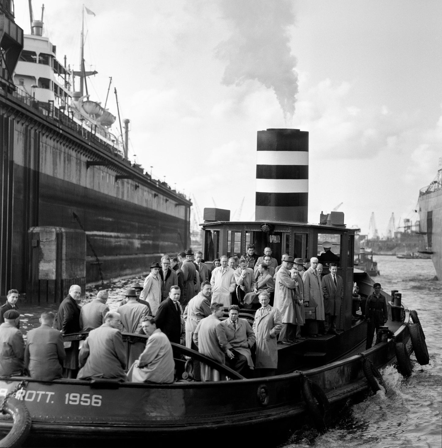 Dockyard, Cas Oorthuys