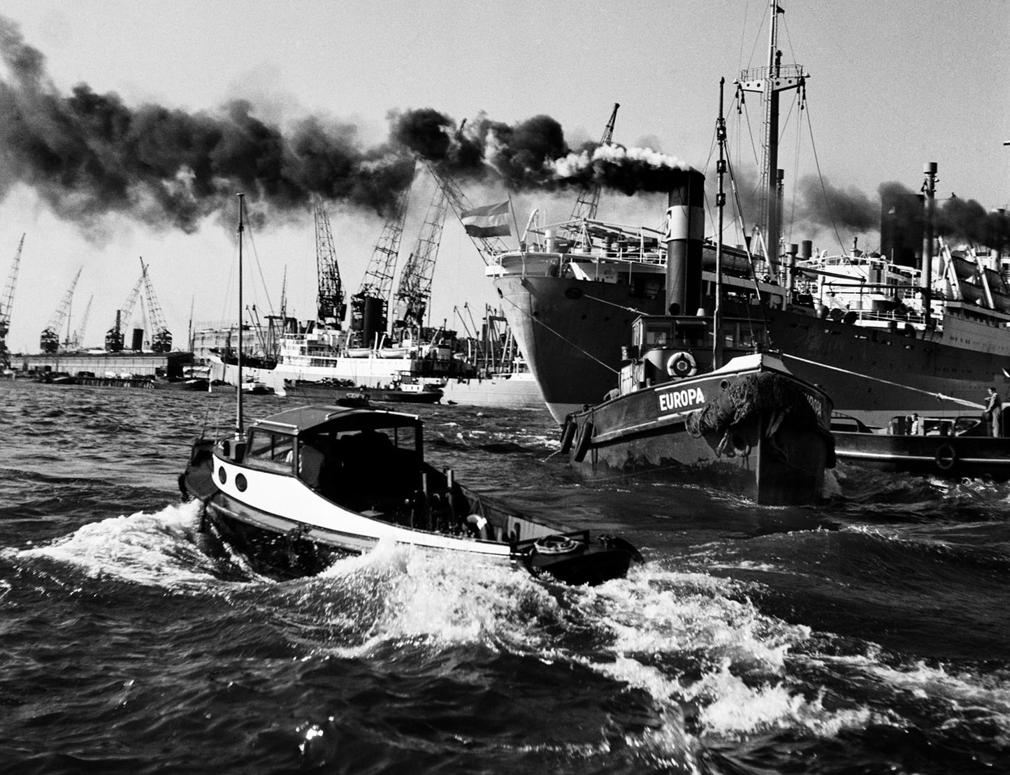 Stoomsleepboot Europa, Cas Oorthuys