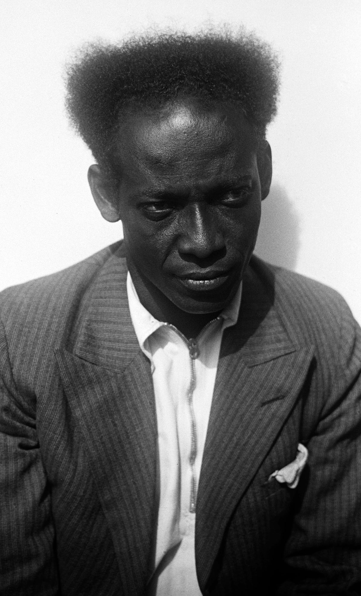 Anton de Kom, Piet Zwart