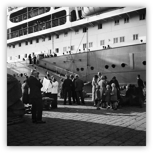 M.S. Baloeran, Ellen Thorbecke