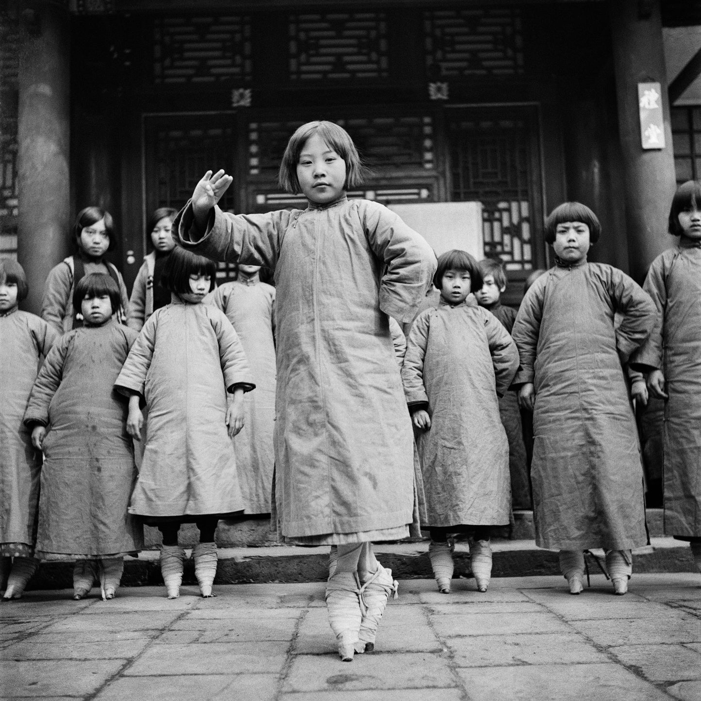 Sing-song meisjes, Ellen Thorbecke